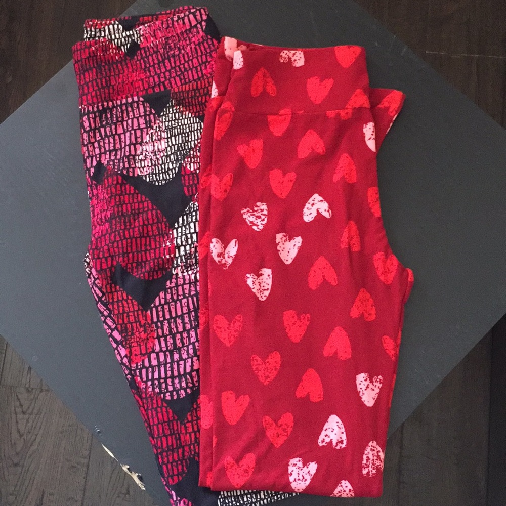 Two pairs one size leggings
